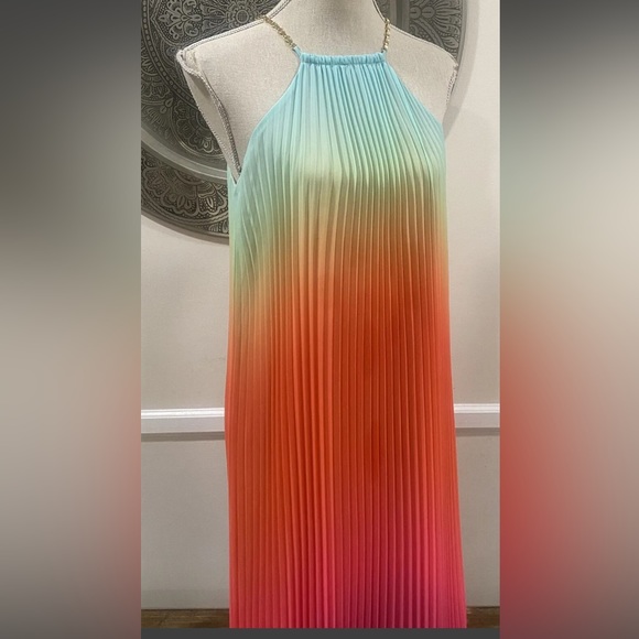 Trina turk maxi dress. Just cleaned. 100% polyester. Like a key west sunset. - Picture 5 of 10